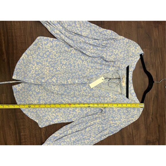 Capulet NWT Blue White Floral Tye Blouse, Sz Medium* - Picture 2 of 9